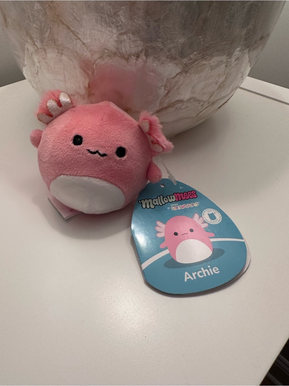 Mallowmees Archie Pink Plush Axolotl Squishy Toy